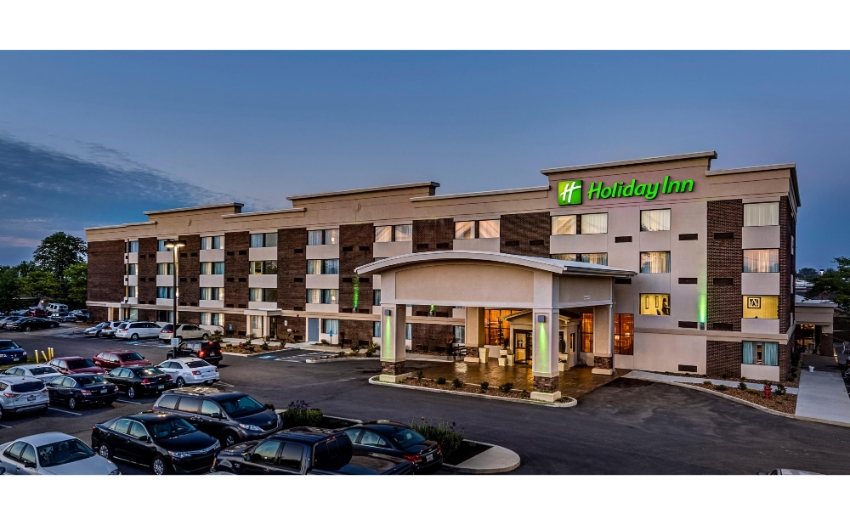 Holiday Inn • $4.2M+ revenue • 10.5 cap rate
