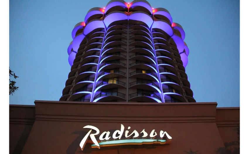 Radisson Cincinnati Riverfront • $7.6M TTM Revenue • Turnaround Opportunity