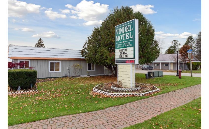 Mackinaw City Motel